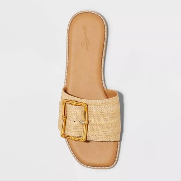 Universal Thread Sandals - Picture 3 of 3